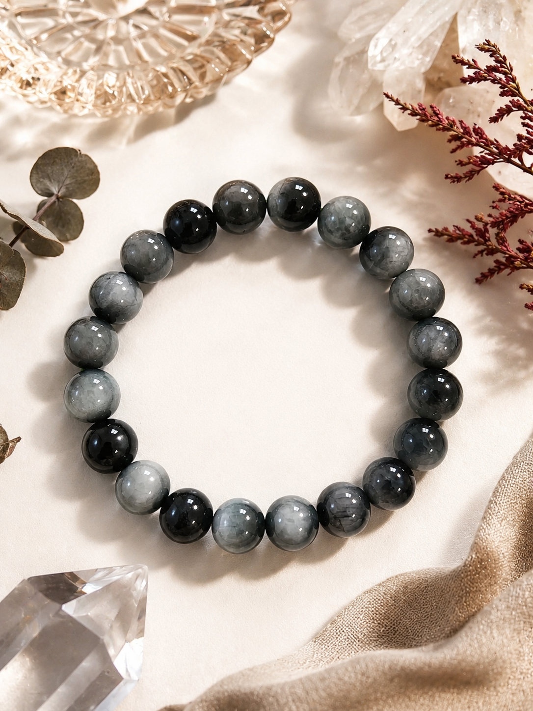 Black Cat's Eye Bracelet ( 10 MM )